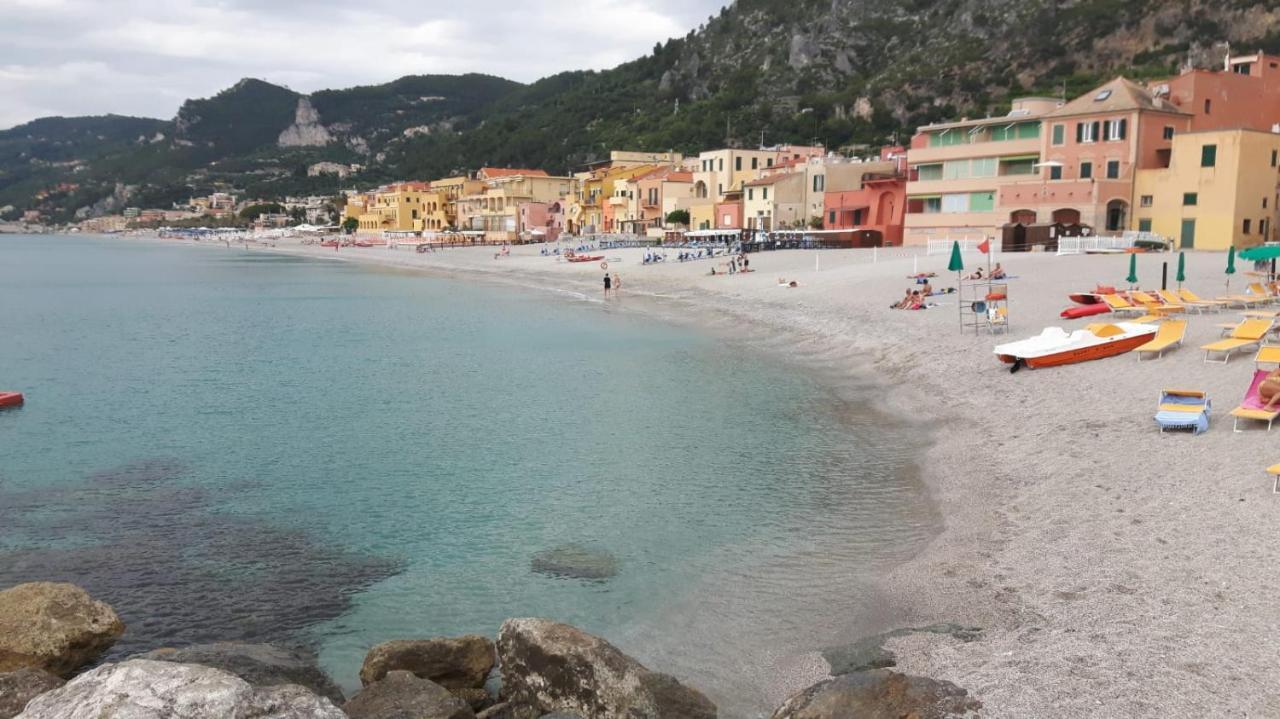 Albergo Natalina Finale Ligure Eksteriør bilde